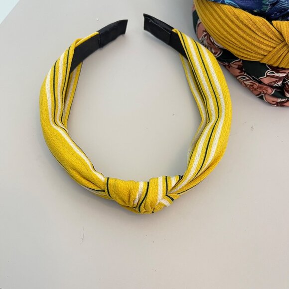 Set Of 5 Women's Knotted Headbands With Floral Pearl & Striped Designs Fabric Ma - Picture 3 of 6